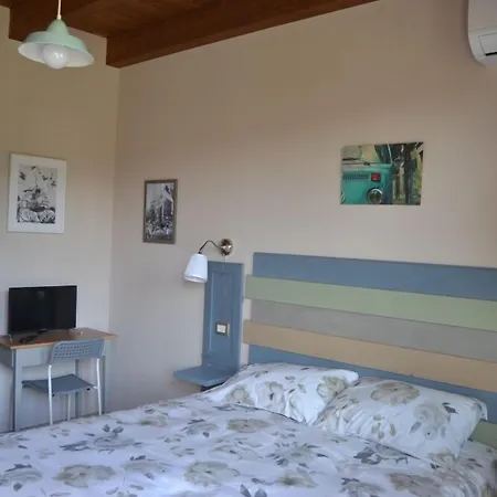 Bed and breakfast Pane E Rose 3*