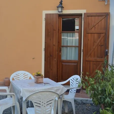 Pane E Rose 3* Σαν Μινιάτο