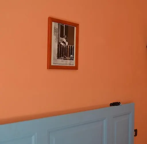 Pane E Rose Alojamento de Acomodação e Pequeno-almoço San Miniato