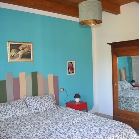 Pane E Rose Bed & Breakfast