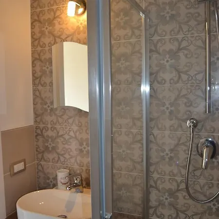 Pane E Rose Bed & Breakfast 3*